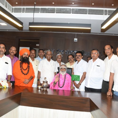 ದೇವರನ್ನು ನಂಬದ ನಾಸ್ತಿಕರು ಕೊನೆ ಹಂತದಲ್ಲಿ ದೇವರಿಗೆ ಶರಣಾದ ಉದಾಹರಣೆಗಳಿವೆ: ರಂಭಾಪುರಿ ಜಗದ್ಗುರುಗಳು