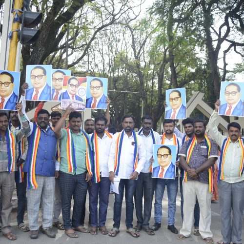 ಅಂಬೇಡ್ಕರ್ ರವರ ಬಗ್ಗೆ ಗೃಹ ಸಚಿವ ಅಮೀತ್ ಶಾ ಅವಹೇಳನಕಾರಿಯಾಗಿ ಮಾತನಾಡಿರುವುದನ್ನು ಖಂಡಿಸಿ ದಲಿತ ಕ್ರಿಯಾ ಸಮಿತಿ ಪ್ರತಿಭಟನೆ