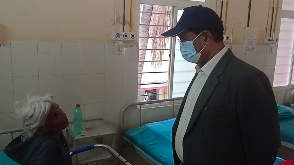 ಉಪ ಲೋಕಾಯುಕ್ತರ ಮಧುಗಿರಿ ಪರಿಶೀಲನೆ: ಸಾರ್ವಜನಿಕ ಅಹವಾಲುಗಳ ತನಿಖೆ, ಅಧಿಕಾರಿಗಳಿಗೆ ಕಟ್ಟುನಿಟ್ಟಿನ ಸೂಚನೆ 3 WhatsApp Image 2025 11 21 at 1.09.22 PM